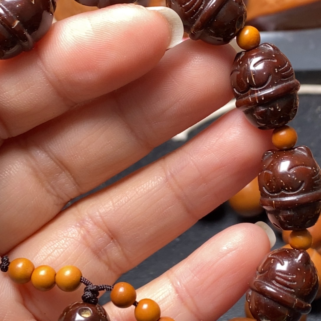 吊坠猴头核桃紫金