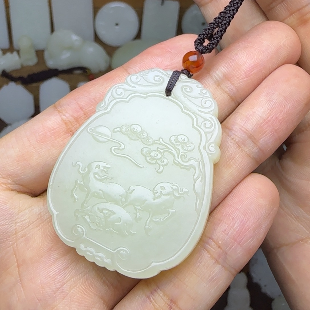 未镶嵌和田玉挂件三羊开泰