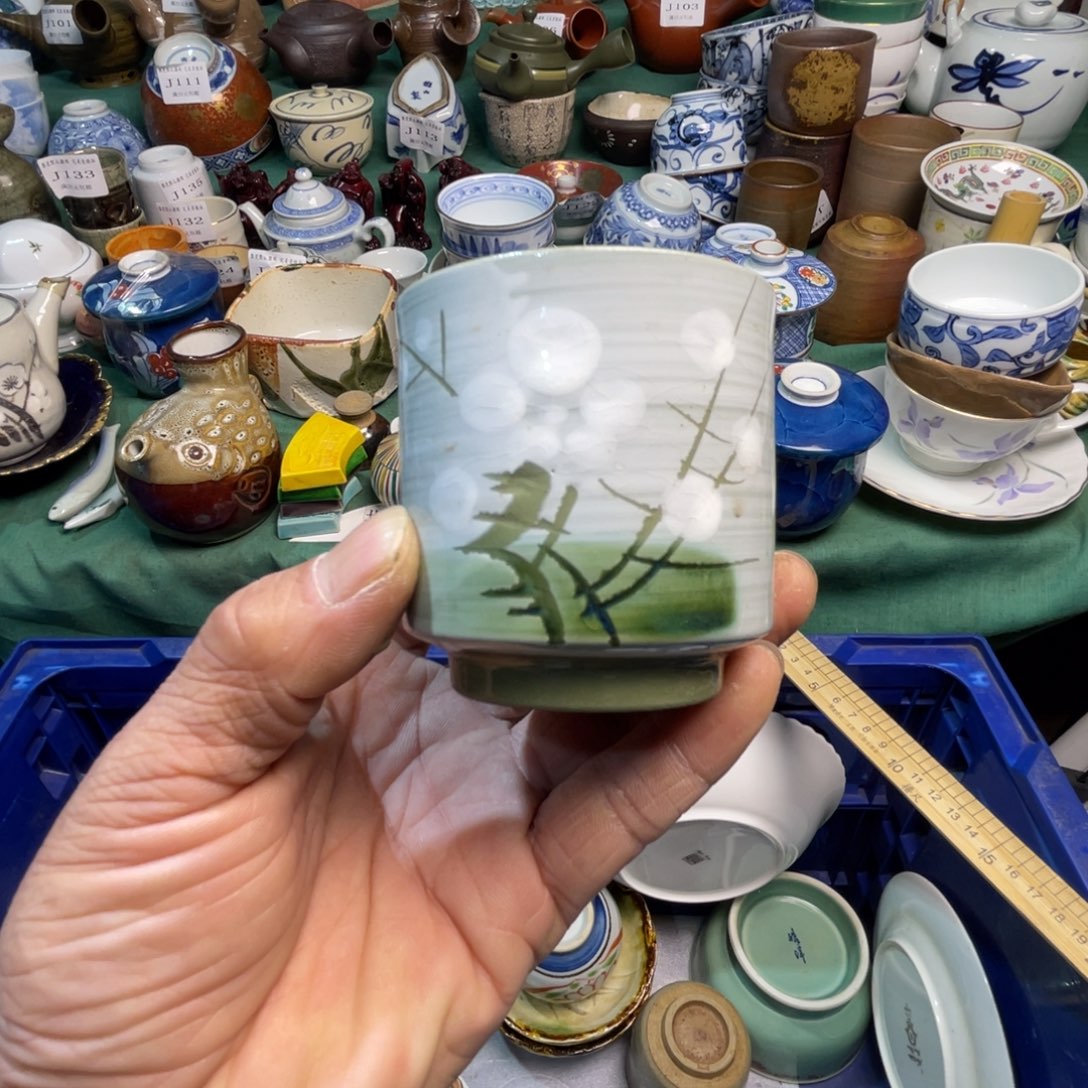 恳***1其他陶散瓷默认微瑕完美者慎拍