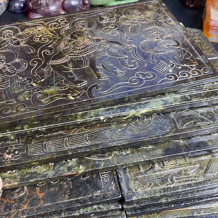 黄***藏白玉菩提把件一个一个