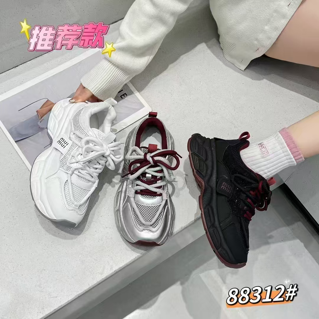 8312时尚百搭休闲厚底增高四季双网老爹鞋88312