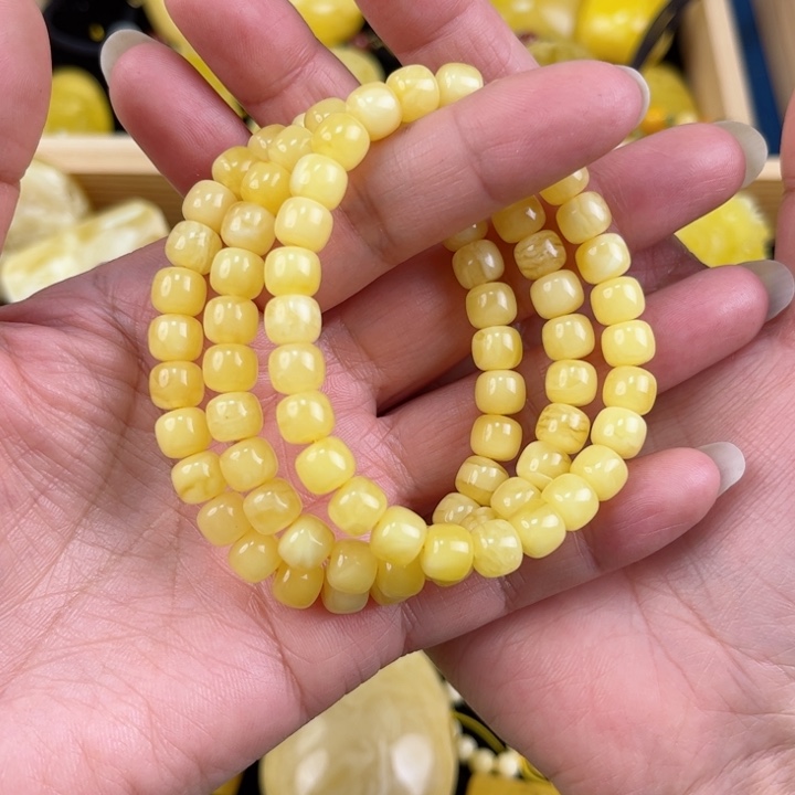 琥珀珠宝奇石未镶嵌琥珀蜜 多样性发其一