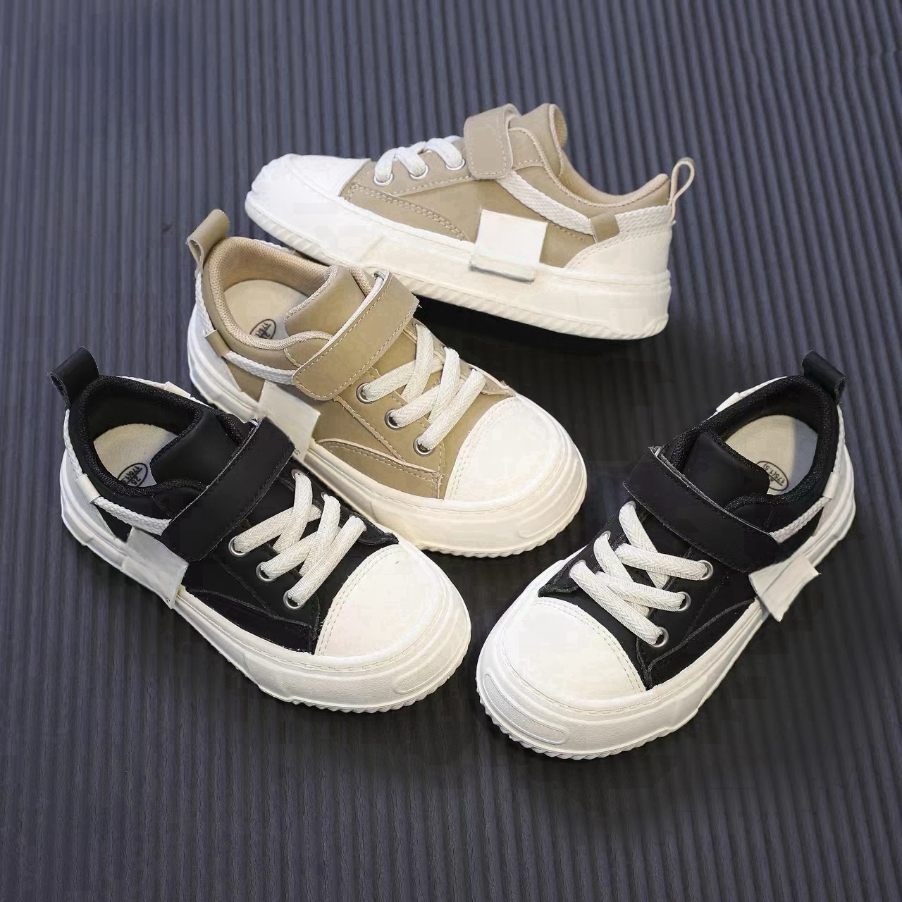 33085男女童小白鞋新款儿童百搭运动鞋春秋板鞋软底77