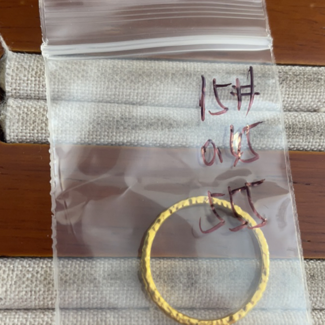 克重0.45 15号 锤纹碎冰冰戒指 足金999