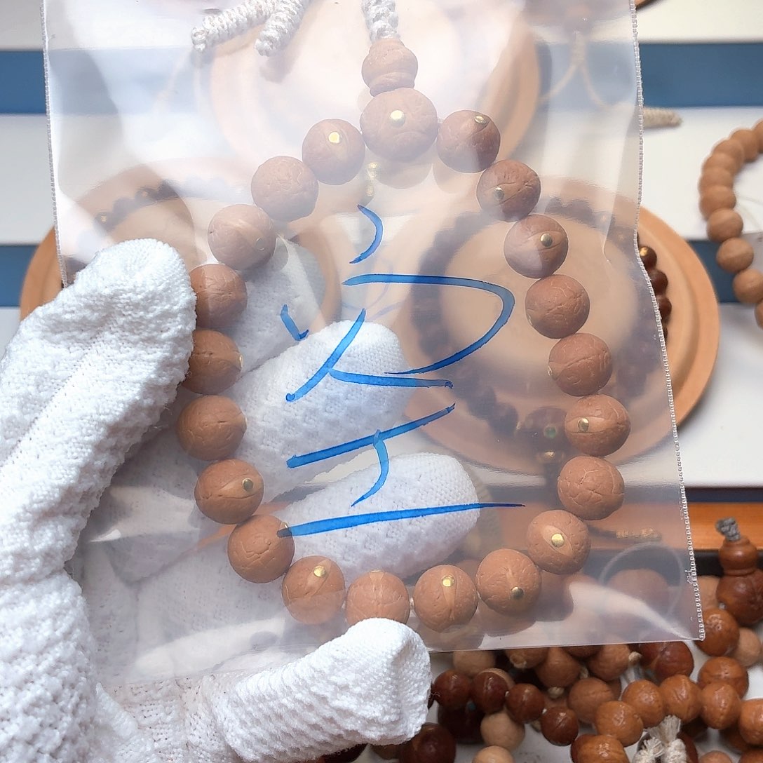 空***年手串凤眼菩提镶嵌