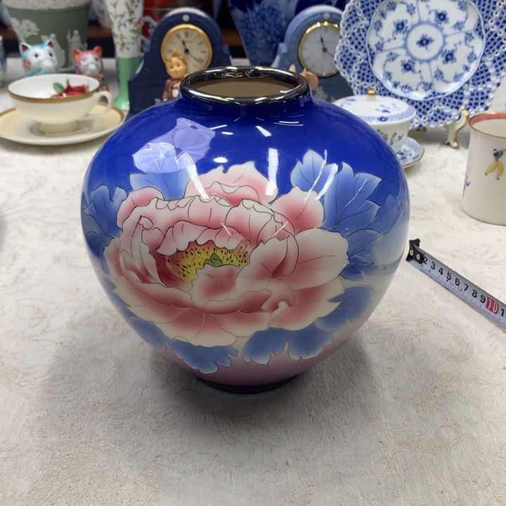 紫砂金瓷阁精品瓷器店