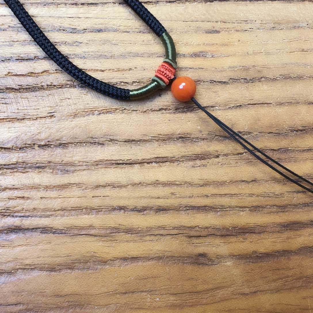 南红玛瑙颈饰未镶嵌