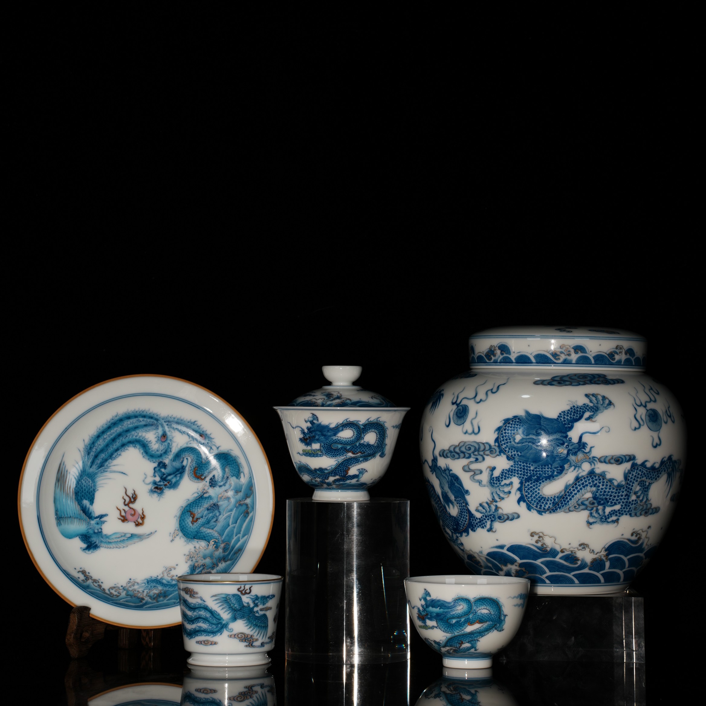 陶东方景德镇高端手工宝石蓝青花斗彩错金银龙凤盖碗主人杯套组