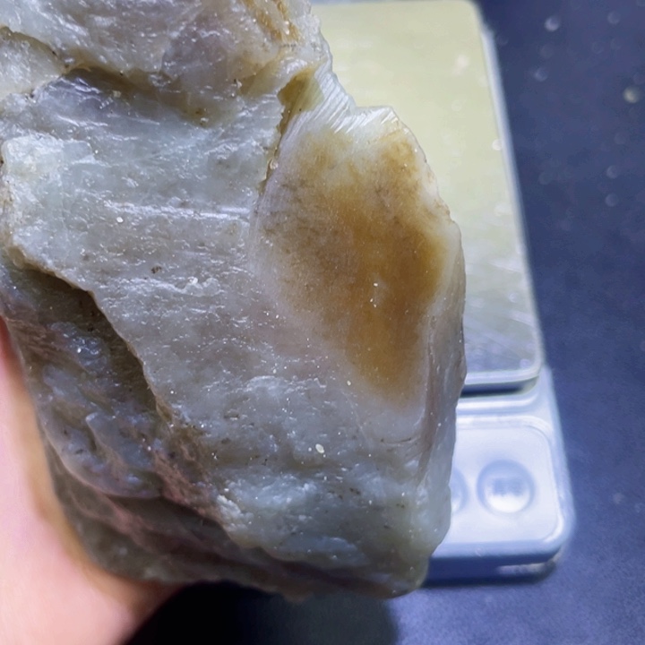 未镶嵌和田玉珠宝半成品