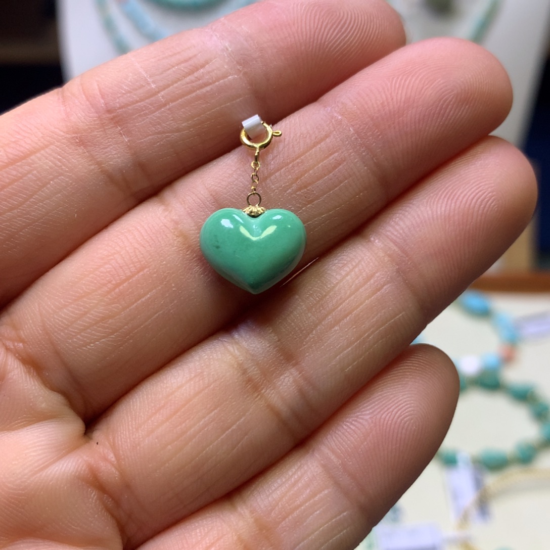 绿松石18K金镶嵌挂件