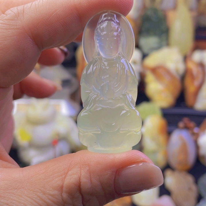 未镶嵌蛇纹石玉颈饰