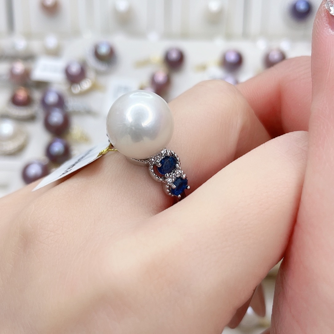 淡水珍珠吊坠(赠链)未镶嵌