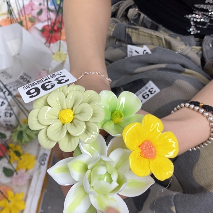 摆件陶瓷材料加工