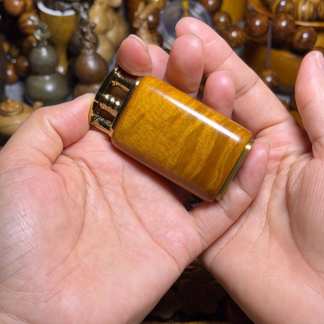 金丝楠充气打火机