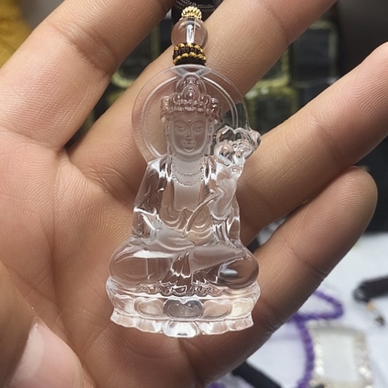 大***利非金属白水吊坠菩萨