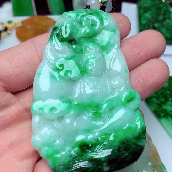 翡翠吊坠(不含链)未镶嵌