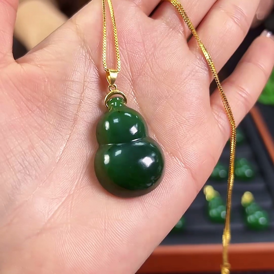 和田玉（碧玉）银S925镶嵌颈饰