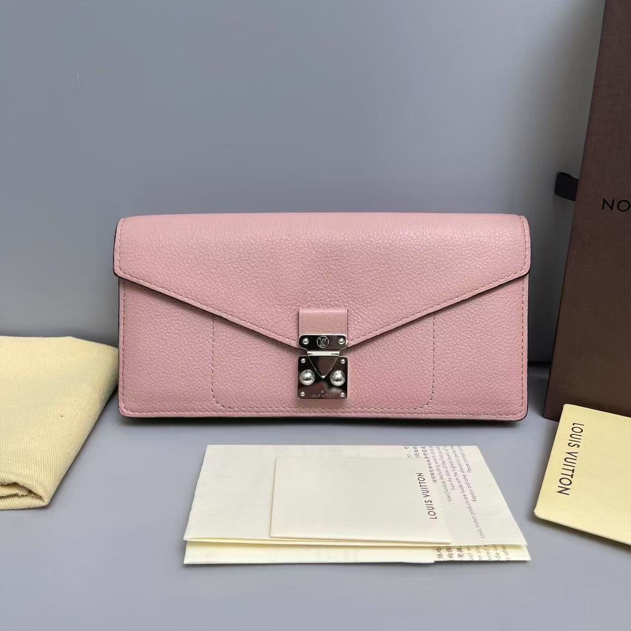 99新 LouisVuitton/路易威登 【诗诗】Dauphine 粉银 长款 钱包/98