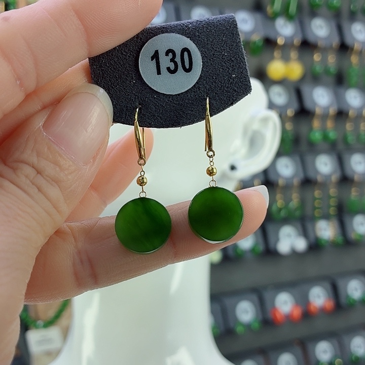 和田玉18K金镶嵌耳饰