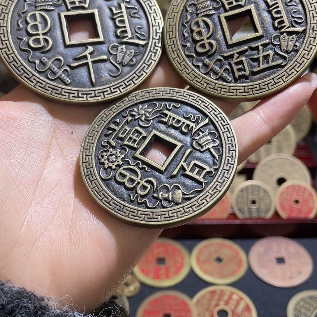 铜铜现代仿制工艺品花钱