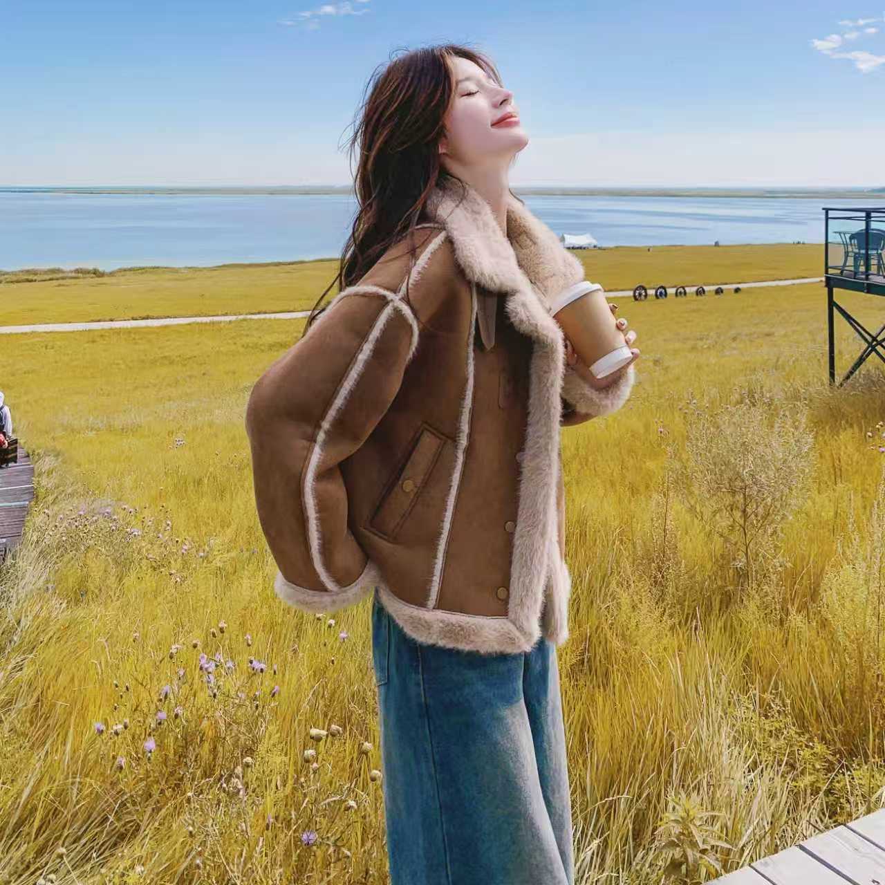 3701-3725短款冬季保暖时尚百搭加厚皮毛一体外套（非主图款）