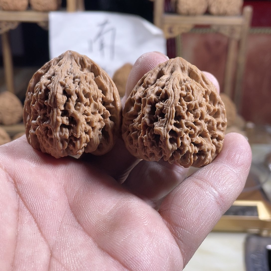 桃核吊坠?****?文玩核桃南将石