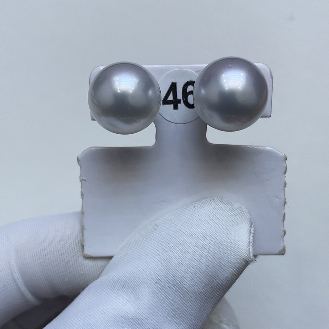 耳饰海水珍珠18K金镶嵌澳白