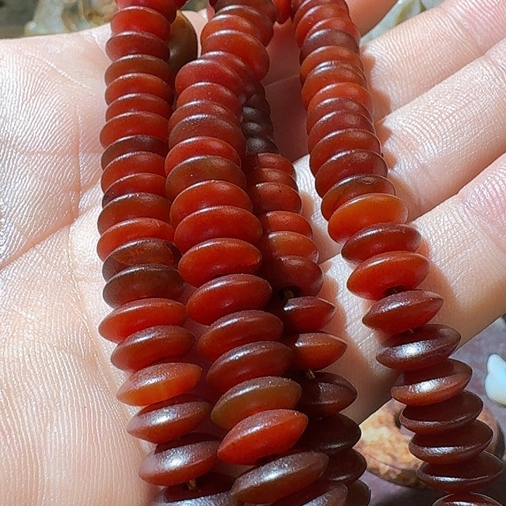 玛瑙/玉髓颈饰未镶嵌匿*