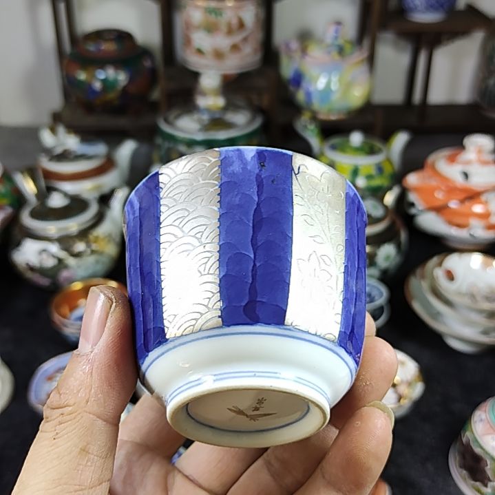 杯30包邮，偏远地区不包邮，中古品不保全新。