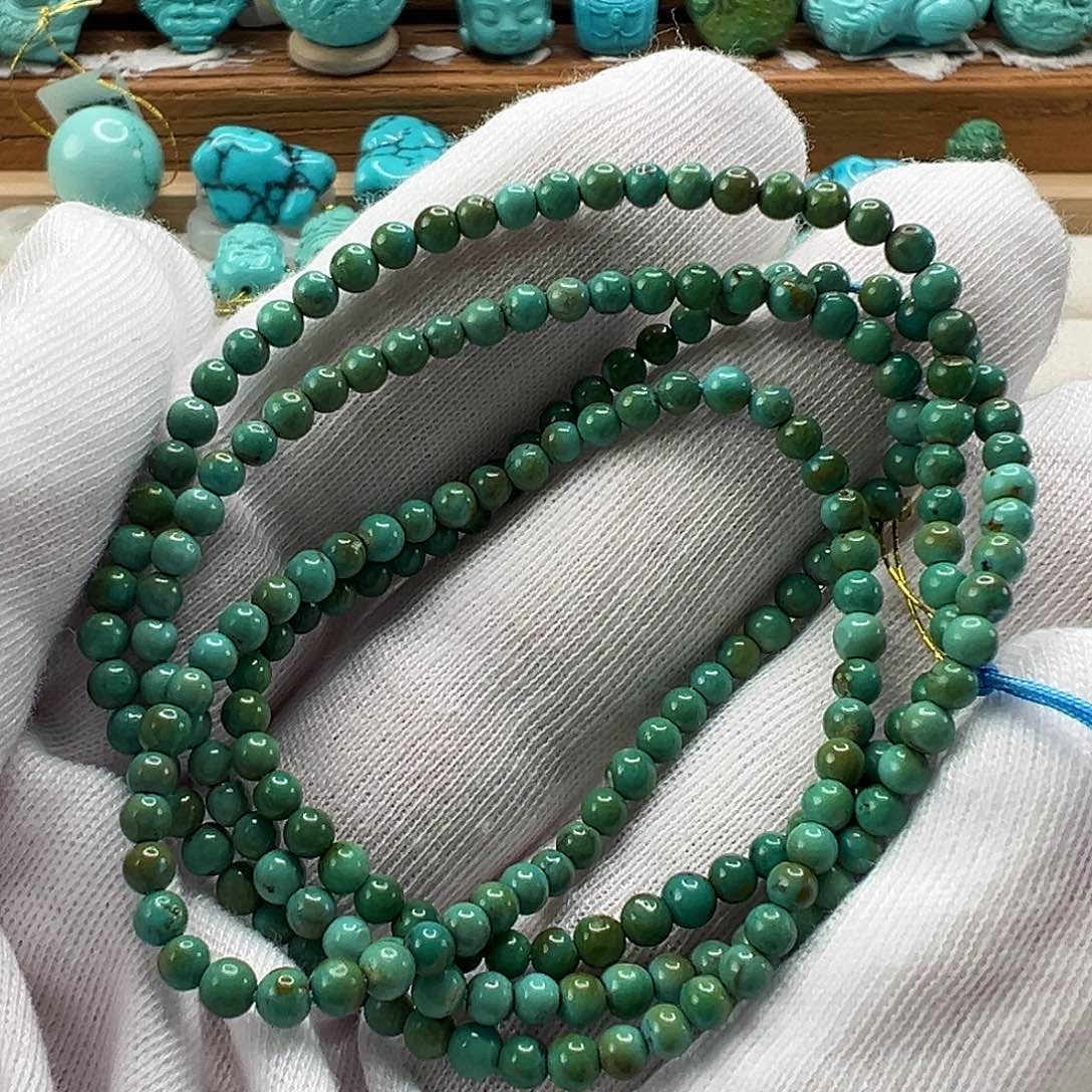 绿松石配饰未镶嵌