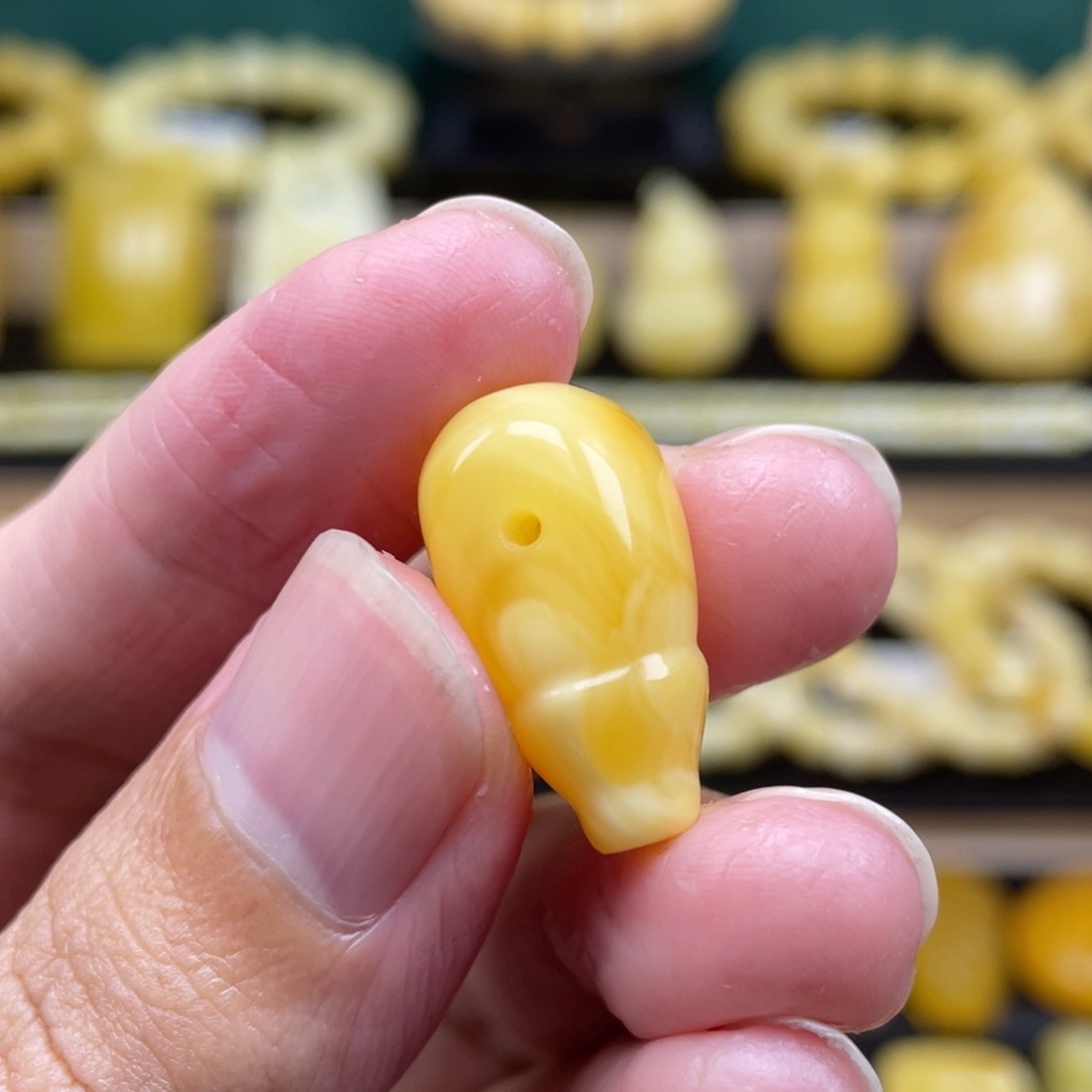 琥珀裸石未镶嵌琥珀蜜蜡