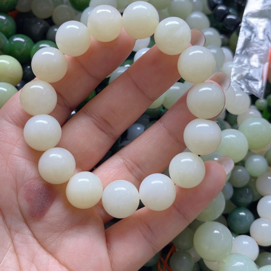 和田玉手链未镶嵌