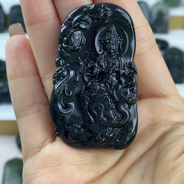 蛇纹石玉未镶嵌普贤菩萨