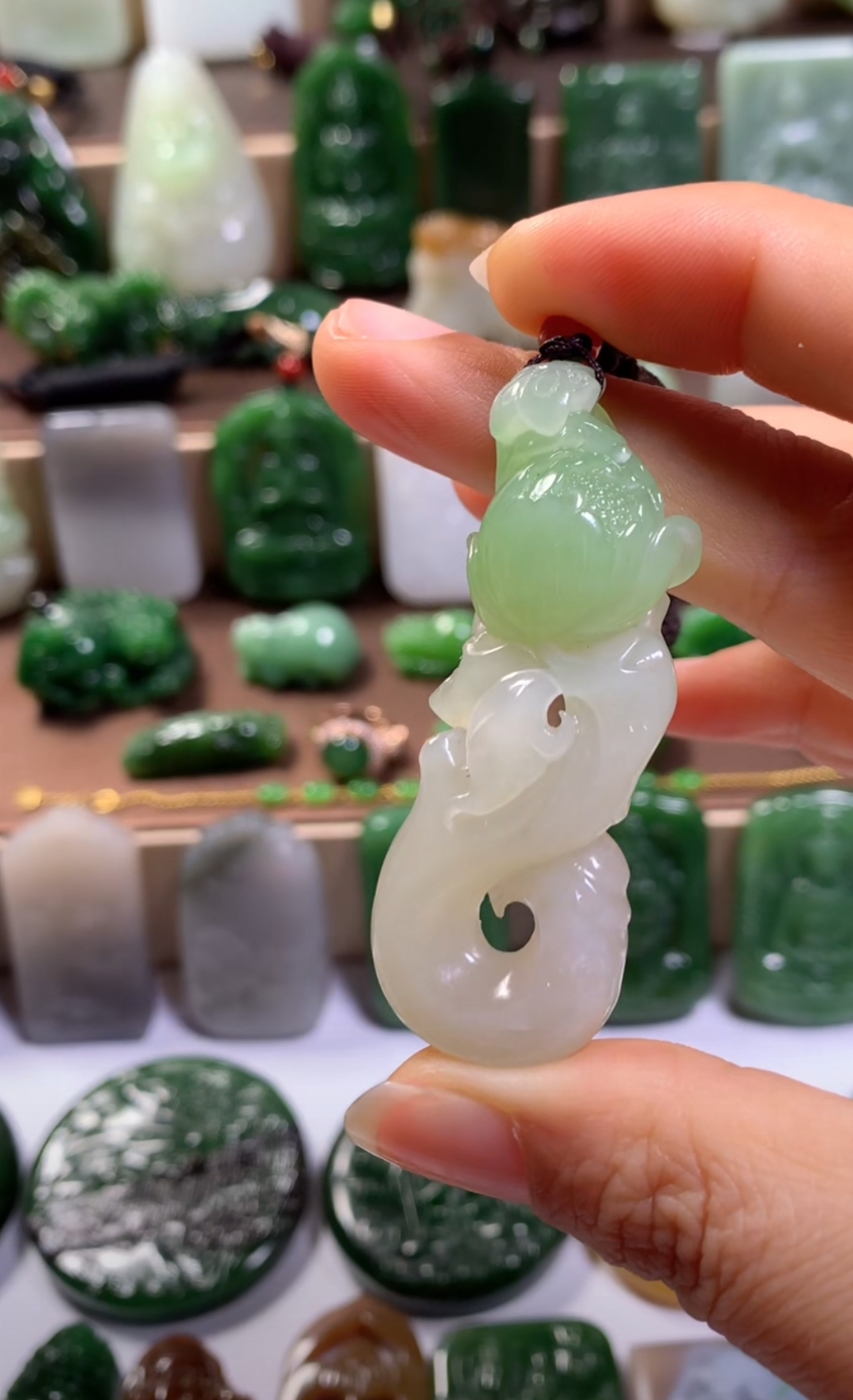 和田玉挂件未镶嵌