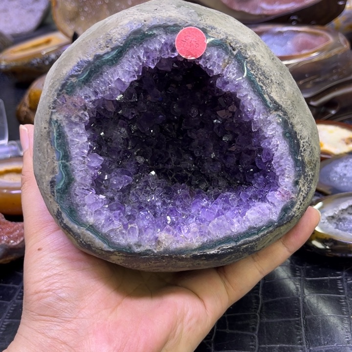 水晶珠宝半成品未镶嵌