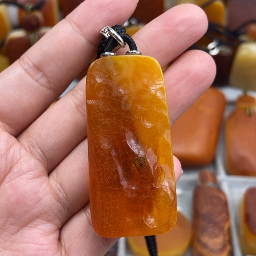 【闪购商品】琥珀珠宝奇石未镶嵌