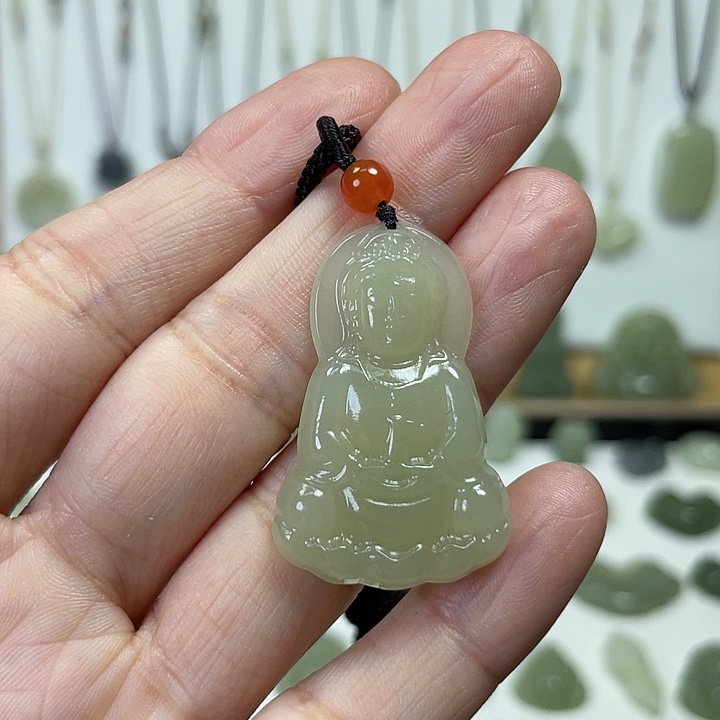 和田玉颈饰未镶嵌