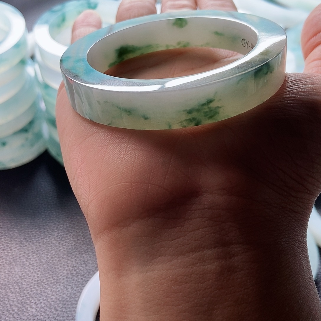 浪***花定制翡翠未镶嵌我