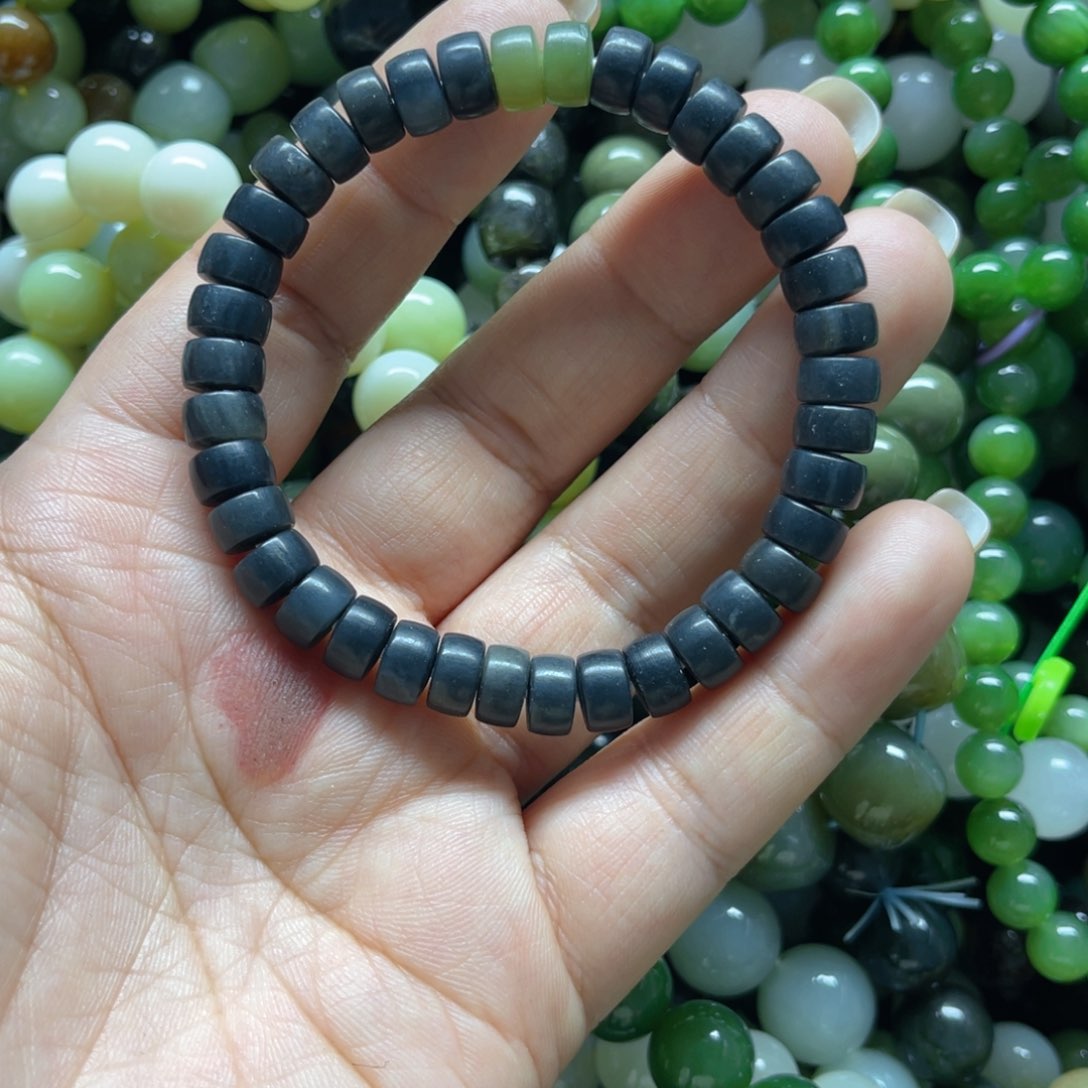 和田玉手链未镶嵌