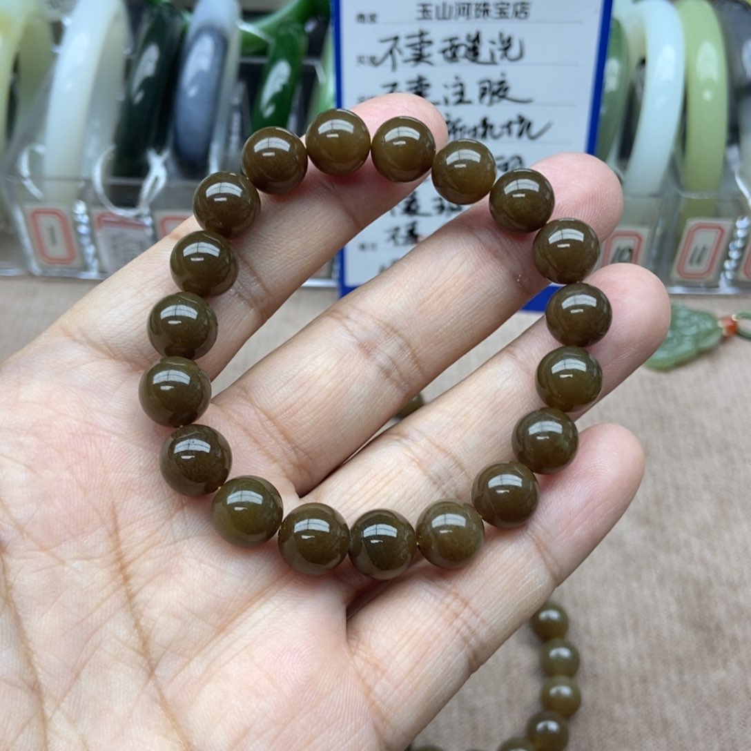 和田玉手串未镶嵌云*