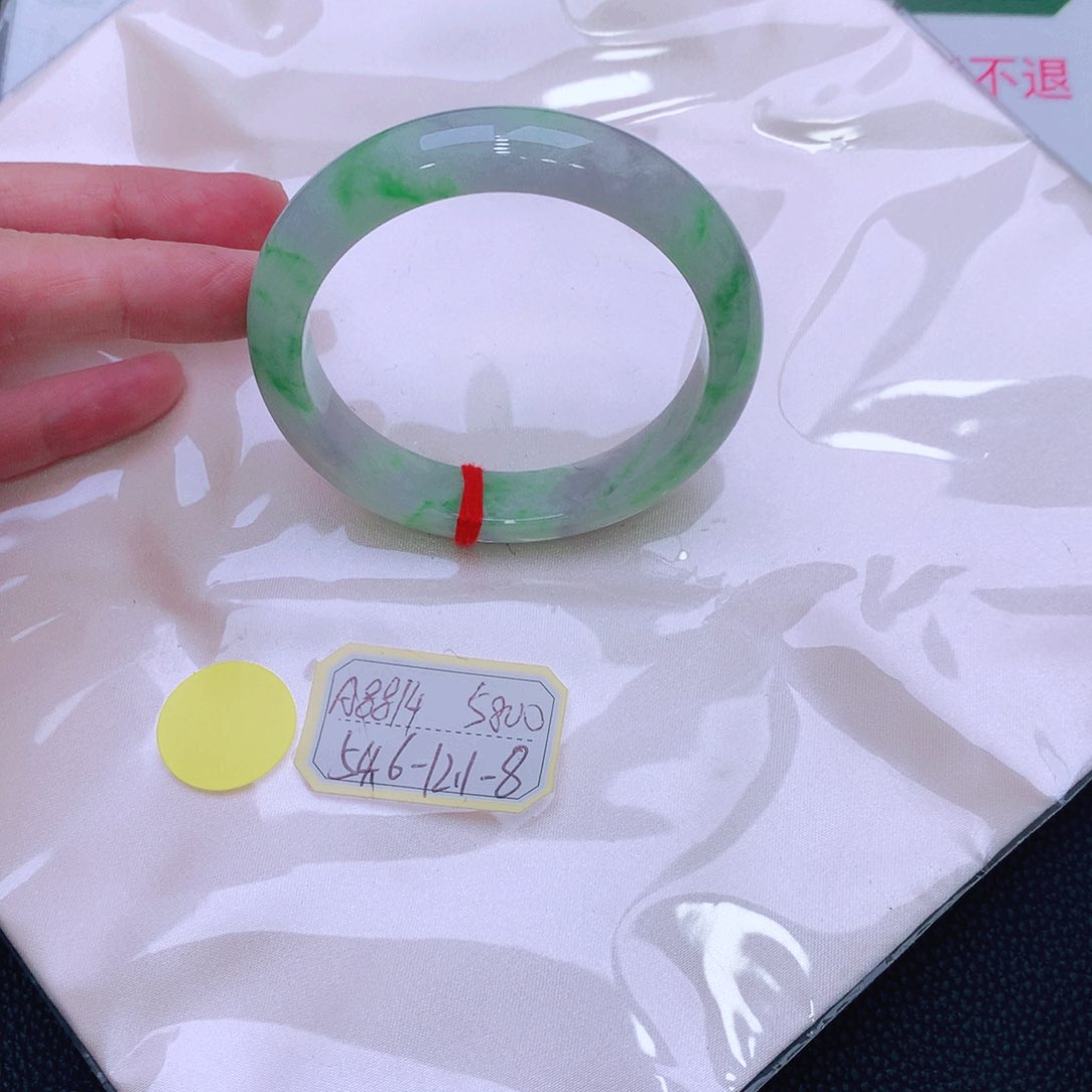 未镶嵌手镯翡翠缅甸翡翠手镯