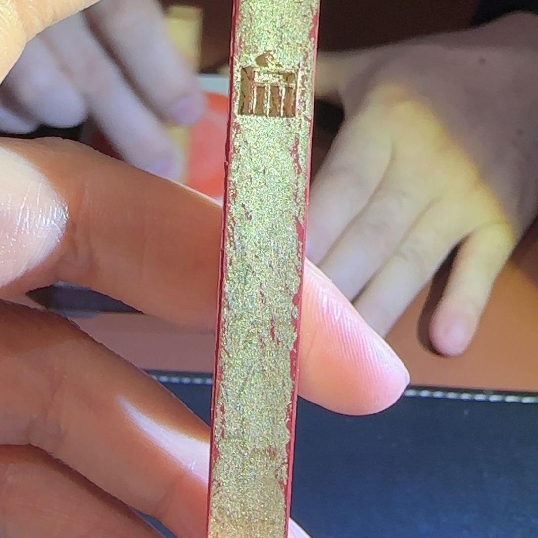 w***3裹金的曙红朱朱小条