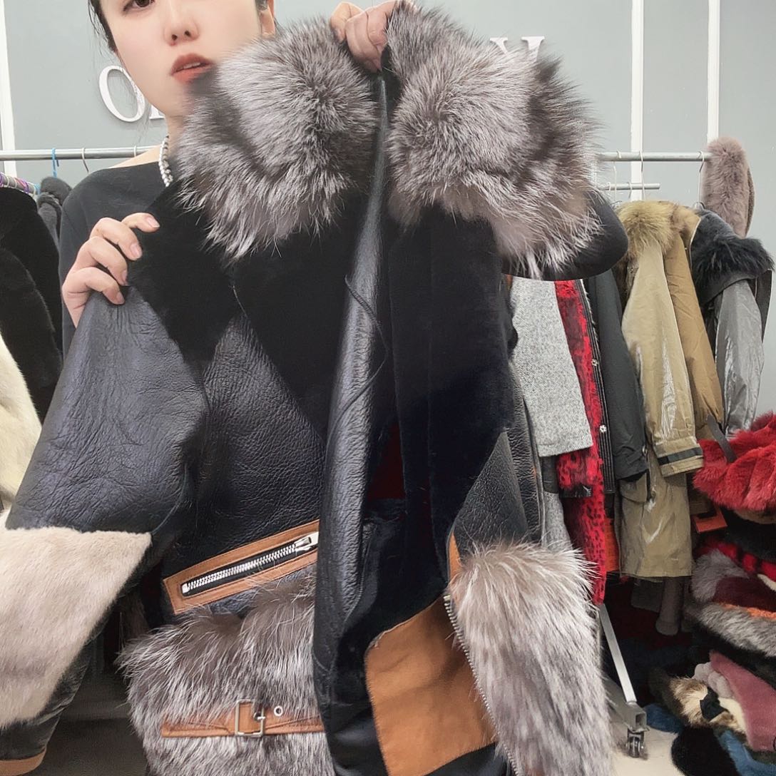 姚小妖家高端皮草