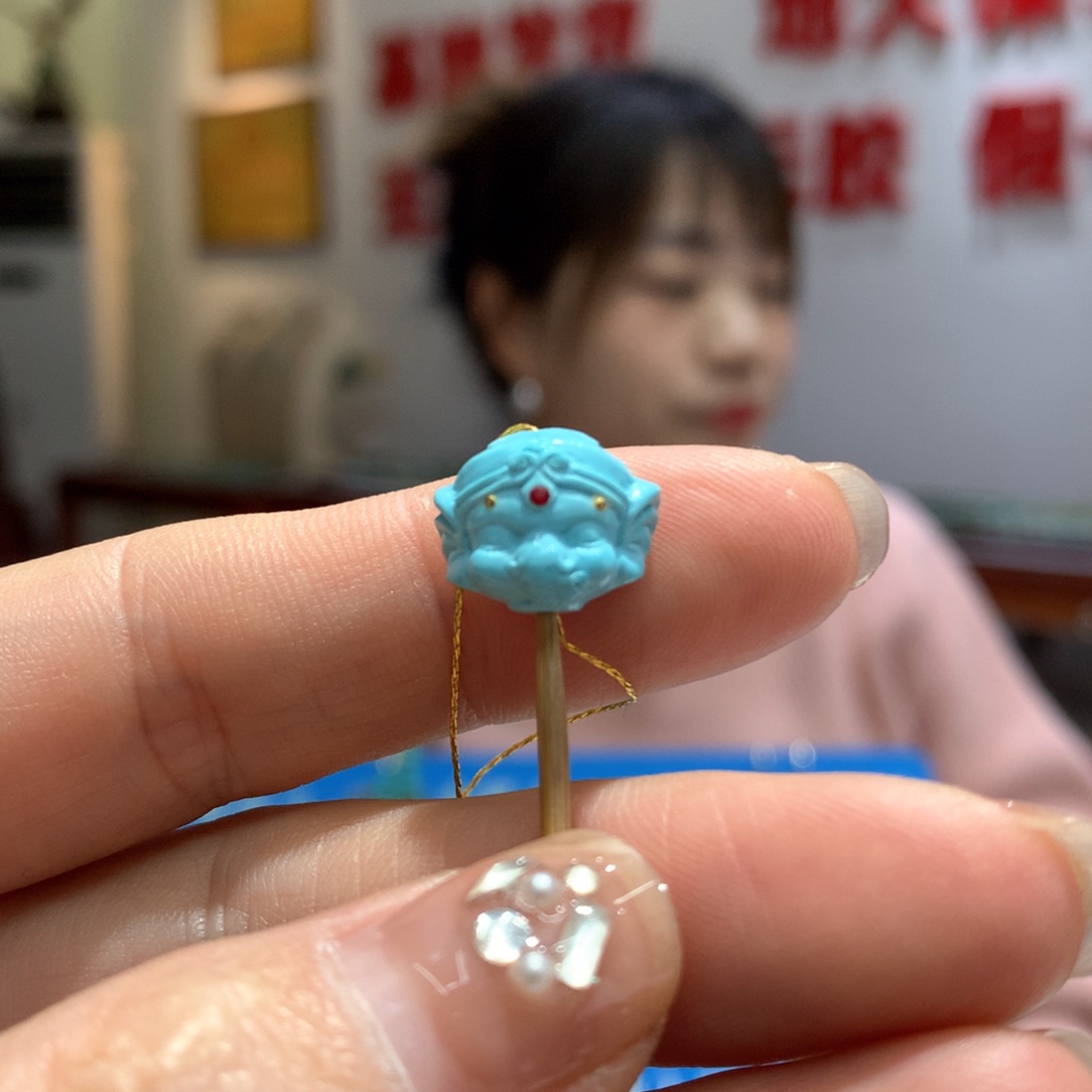 绿松石配饰未镶嵌