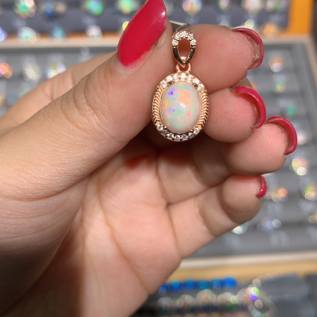 银S925镶嵌欧泊欧泊吊坠l