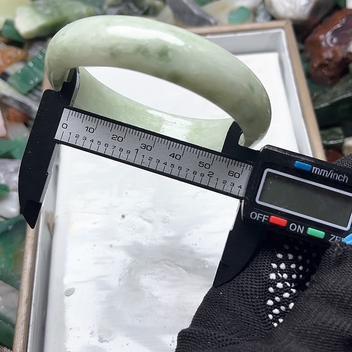 和田玉（糖玉）和田玉边角料未镶嵌