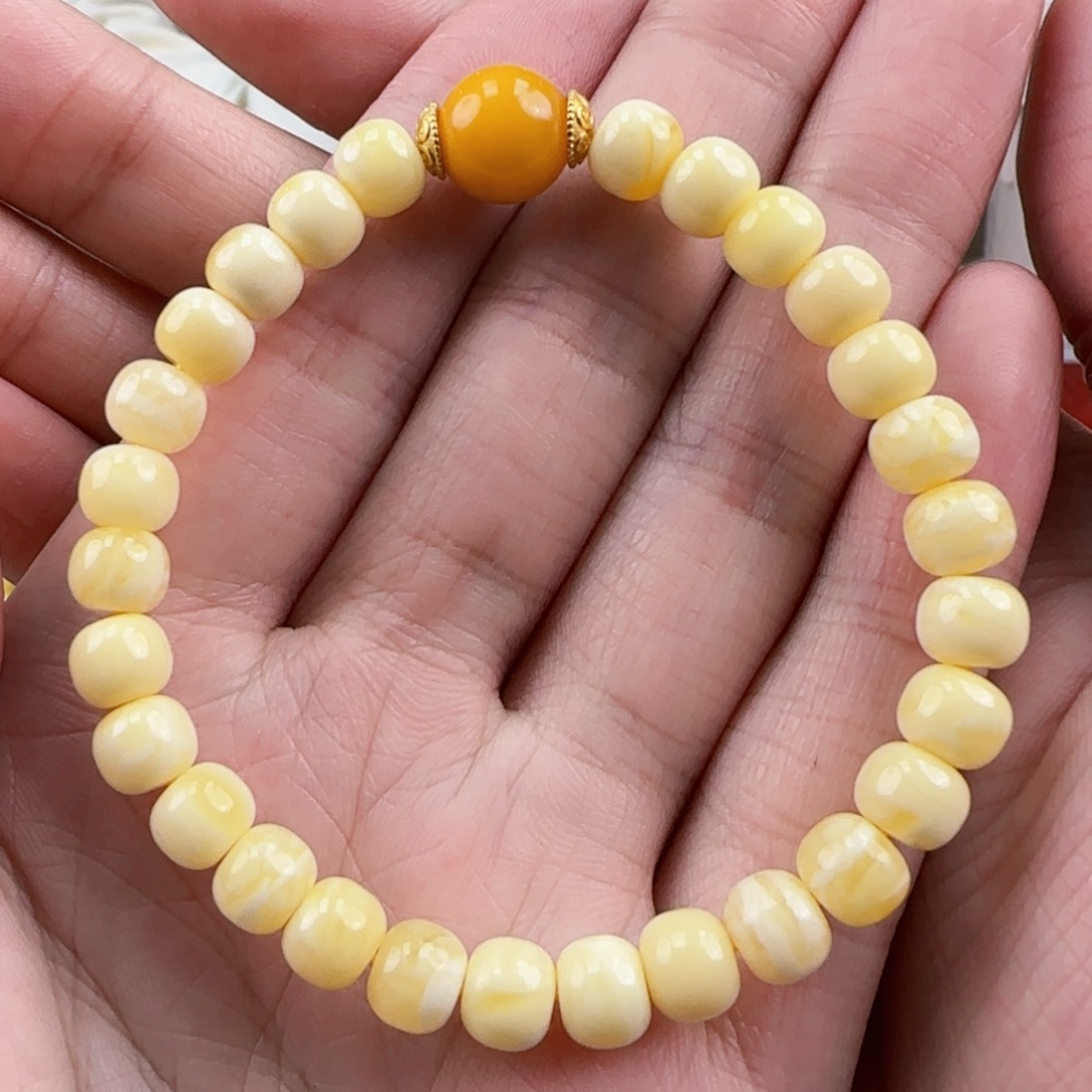 琥珀裸石未镶嵌蜜蜡