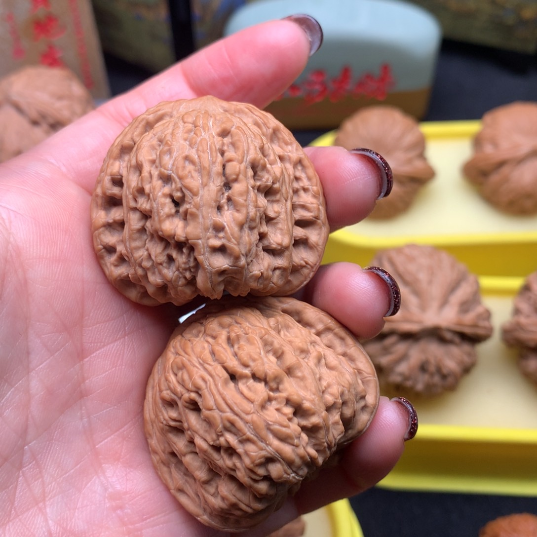 文玩核桃吊坠Q****o全品承德密纹
