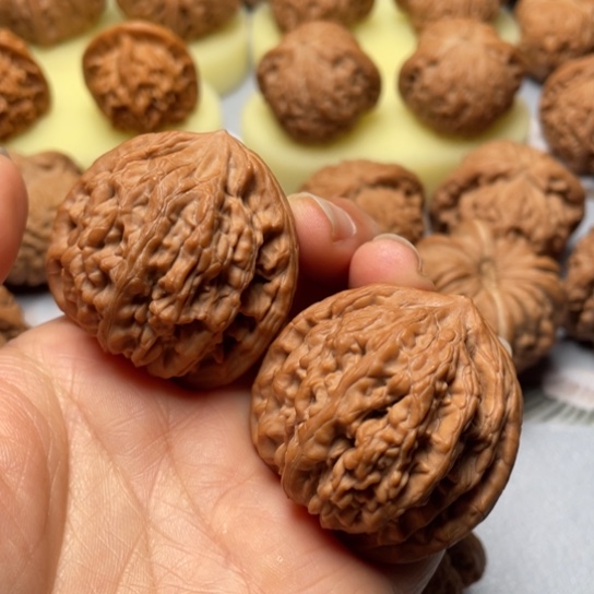 【闪购商品】把件文玩核桃刘*跳虎头……