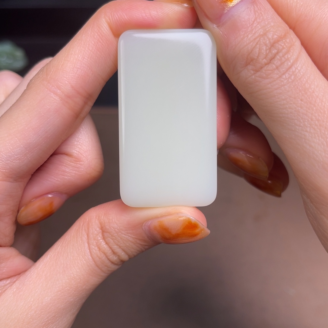 和田玉颈饰未镶嵌301